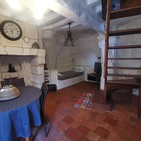 Maison Troglodyte