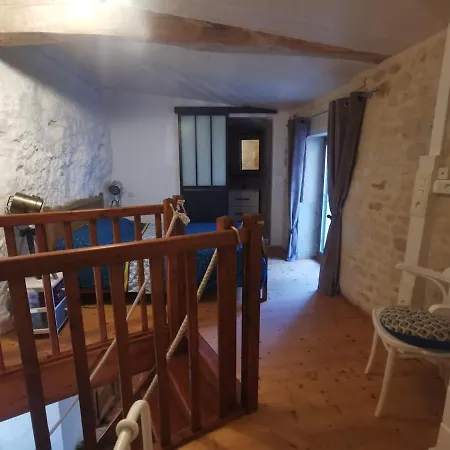 Maison Troglodyte Saint-Leger-de-Montbrillais