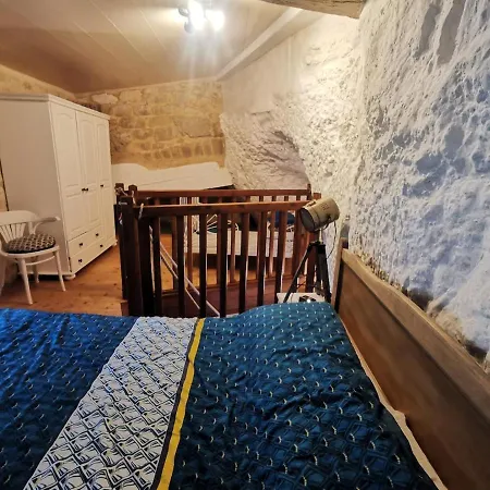 Feriehus Maison Troglodyte