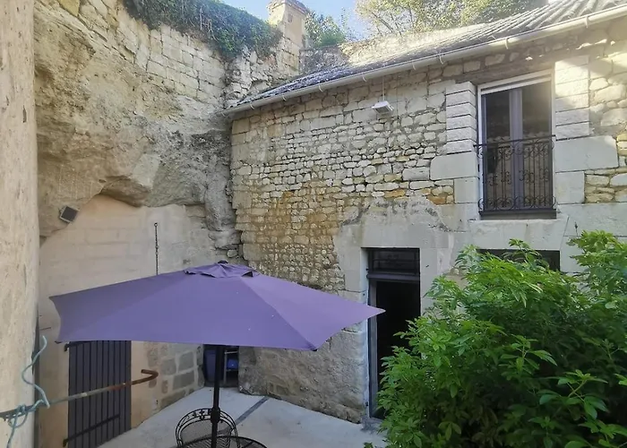 펜션 Maison Troglodyte Saint-Leger-de-Montbrillais