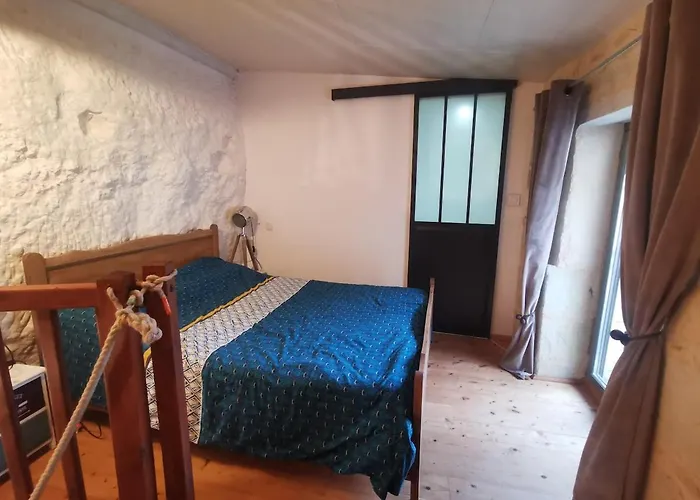 בית נופש Maison Troglodyte *